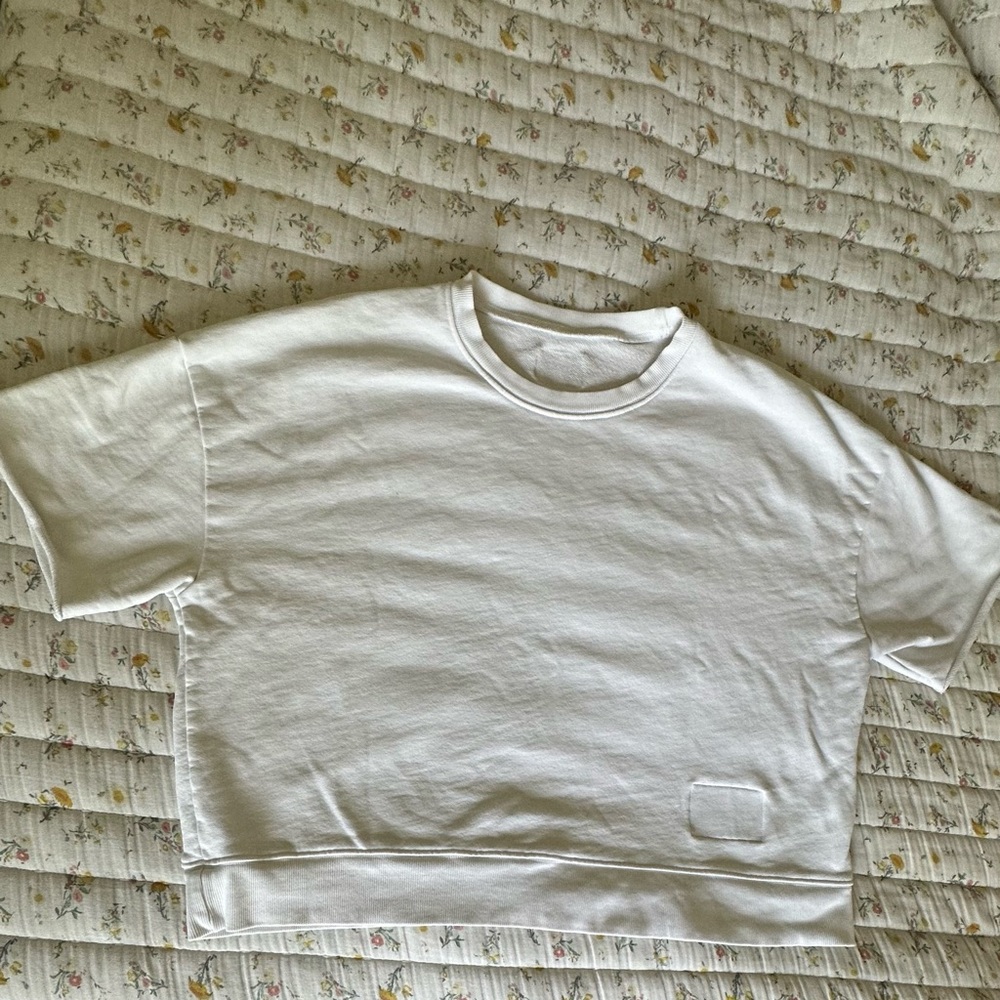 *RESERVED FOR LILLIESOLOMON* Daily Drills White Cropped Sweatshirt
